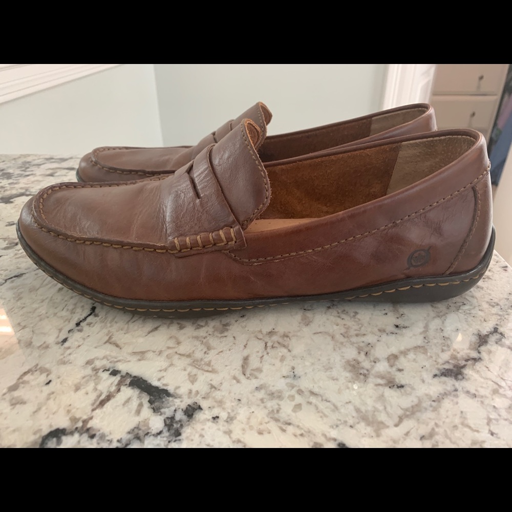 Men’s born loafers.